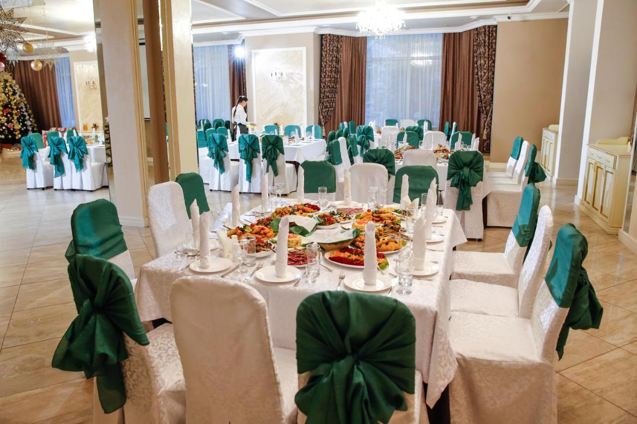 Nurtau Hotel Pavlodar Ngoại thất bức ảnh
