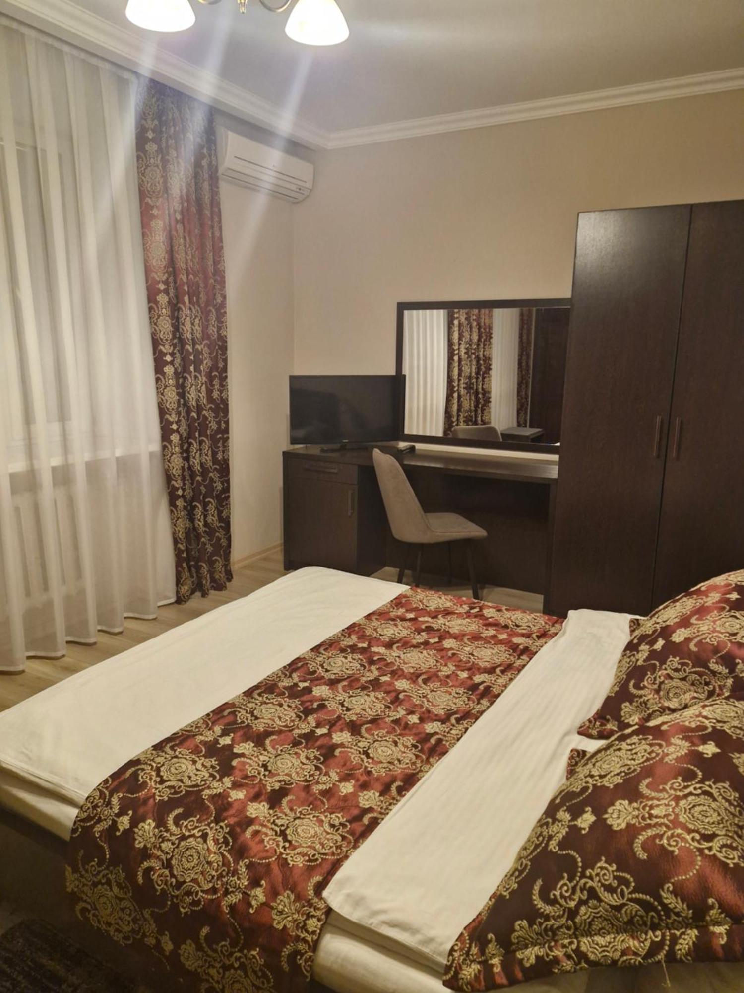 Nurtau Hotel Pavlodar Ngoại thất bức ảnh