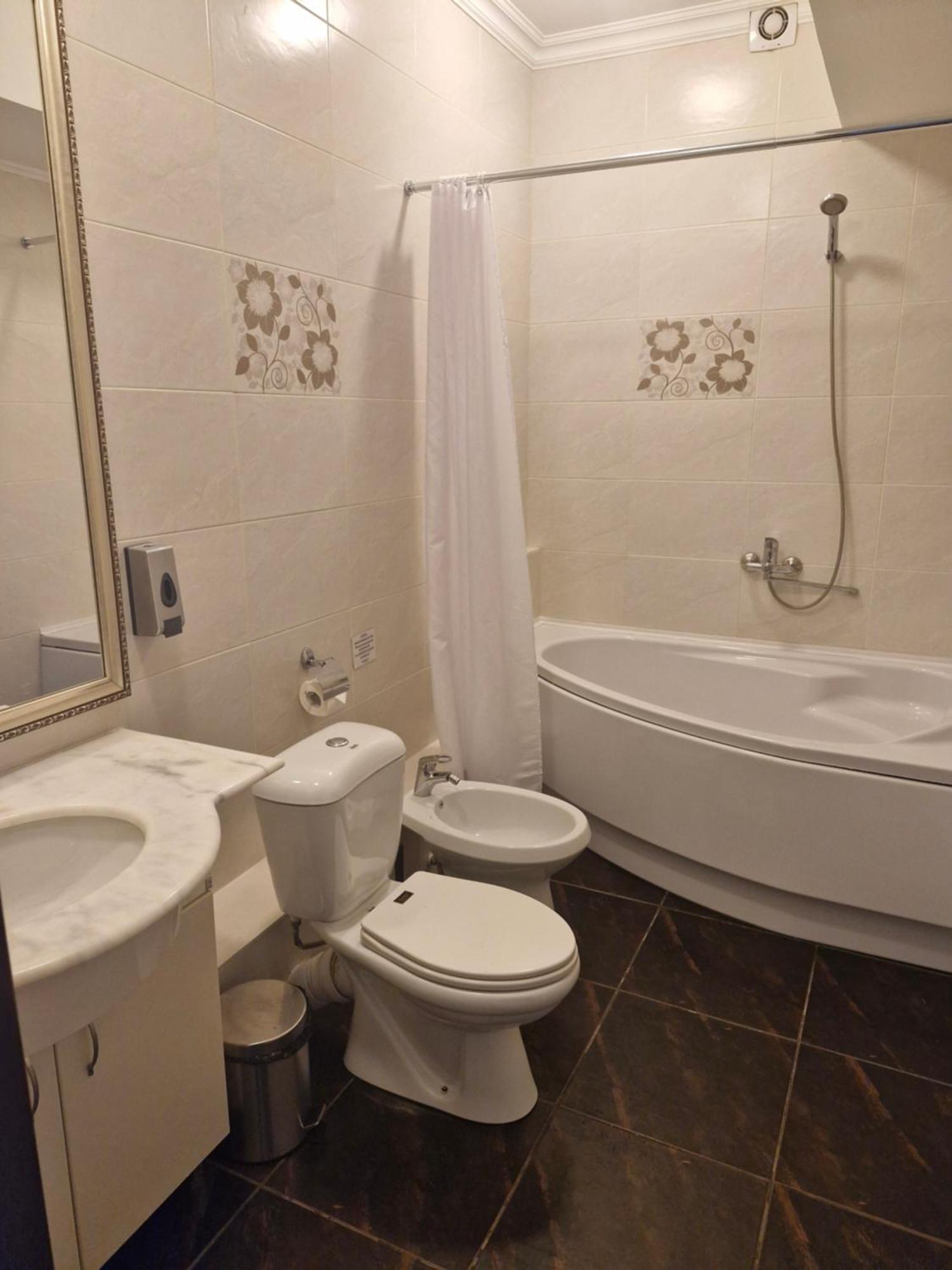 Nurtau Hotel Pavlodar Ngoại thất bức ảnh