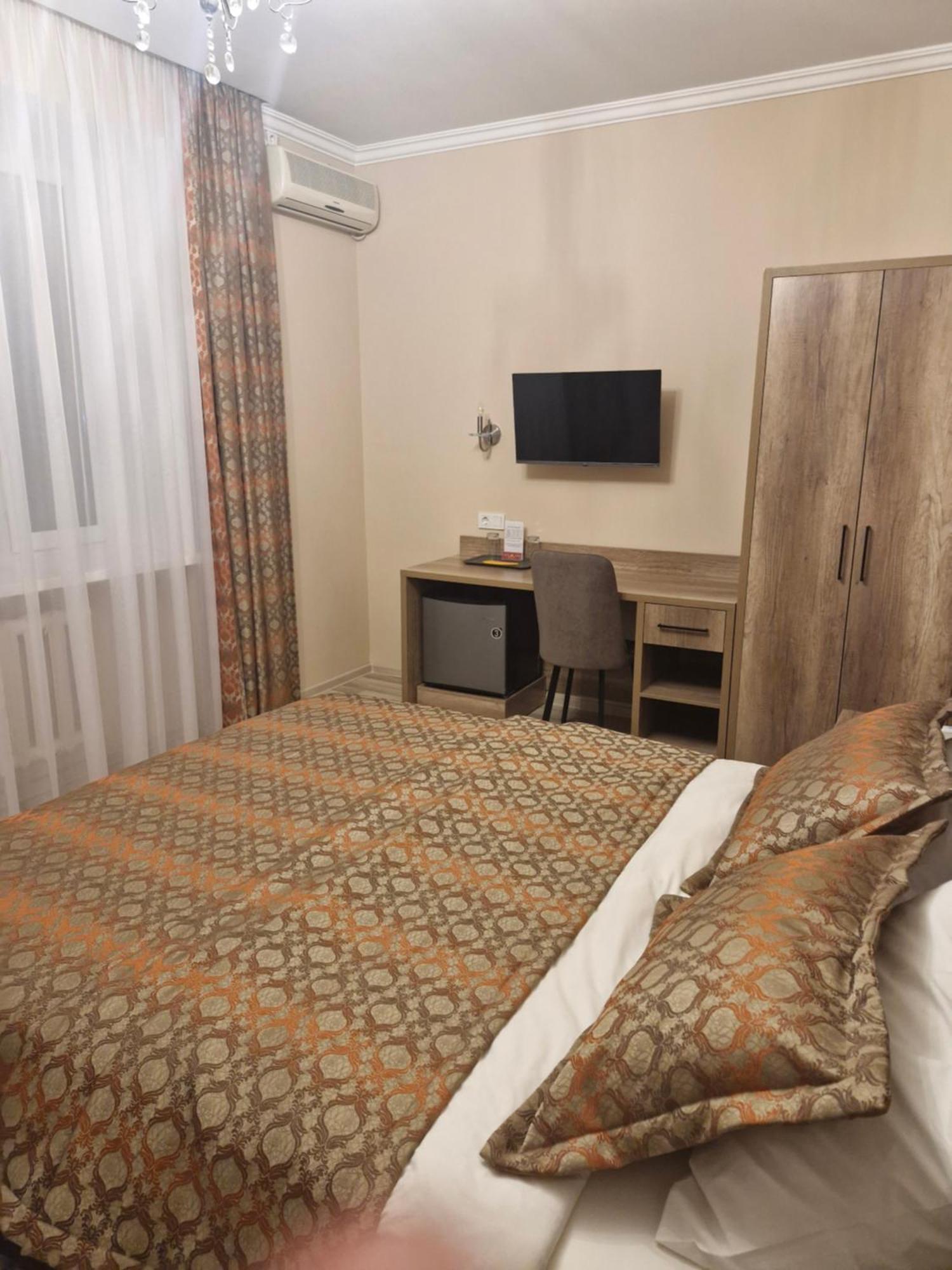 Nurtau Hotel Pavlodar Ngoại thất bức ảnh