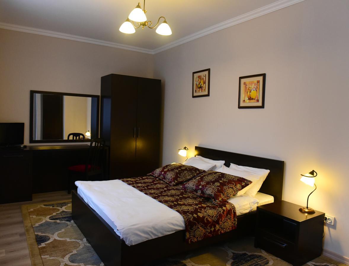 Nurtau Hotel Pavlodar Ngoại thất bức ảnh